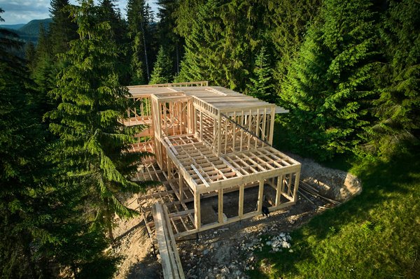 Les avantages de faire construire une maison en bois